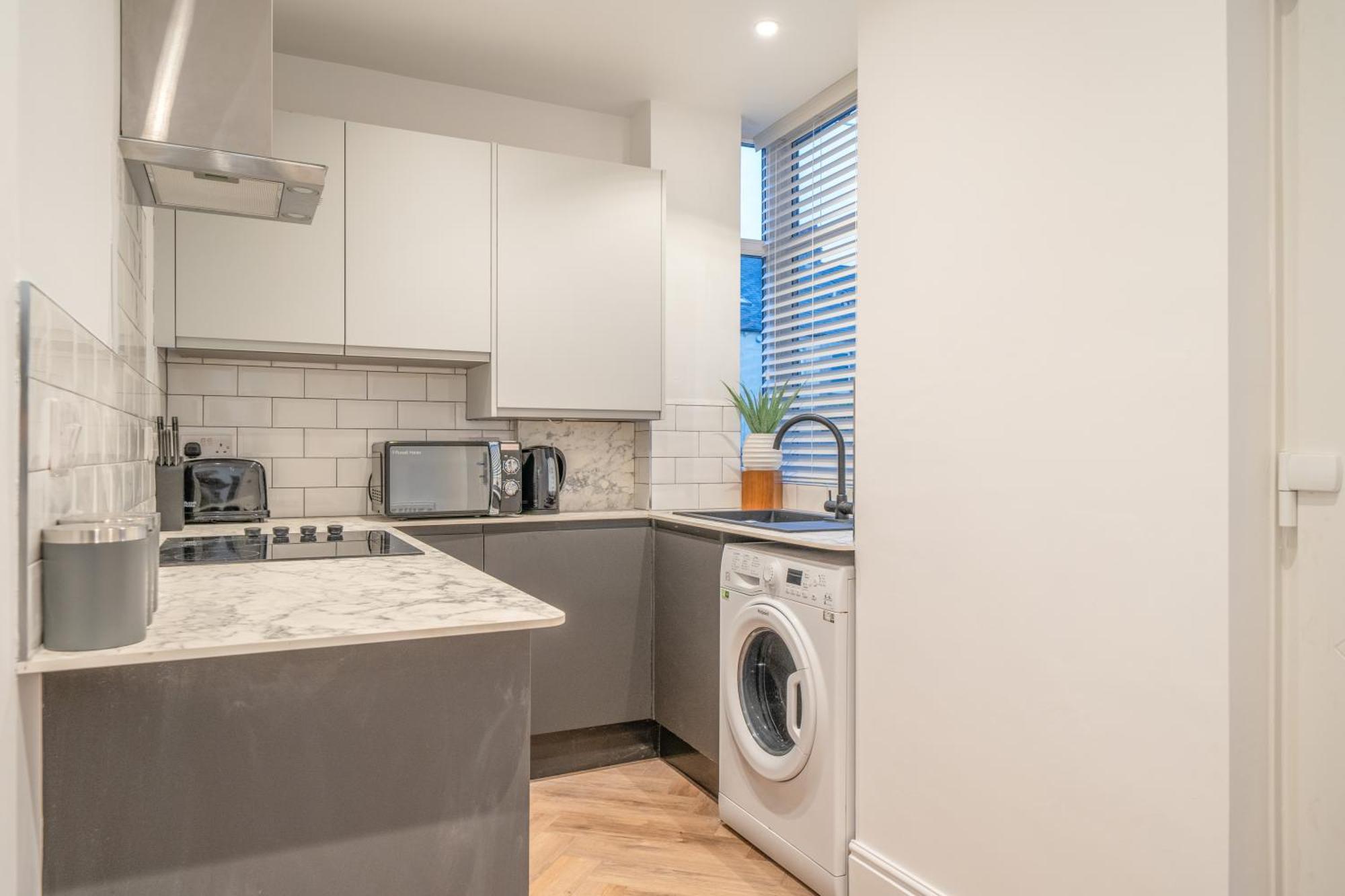 Apartment Fabulous New 1 Bedroom Ground Floor Flat