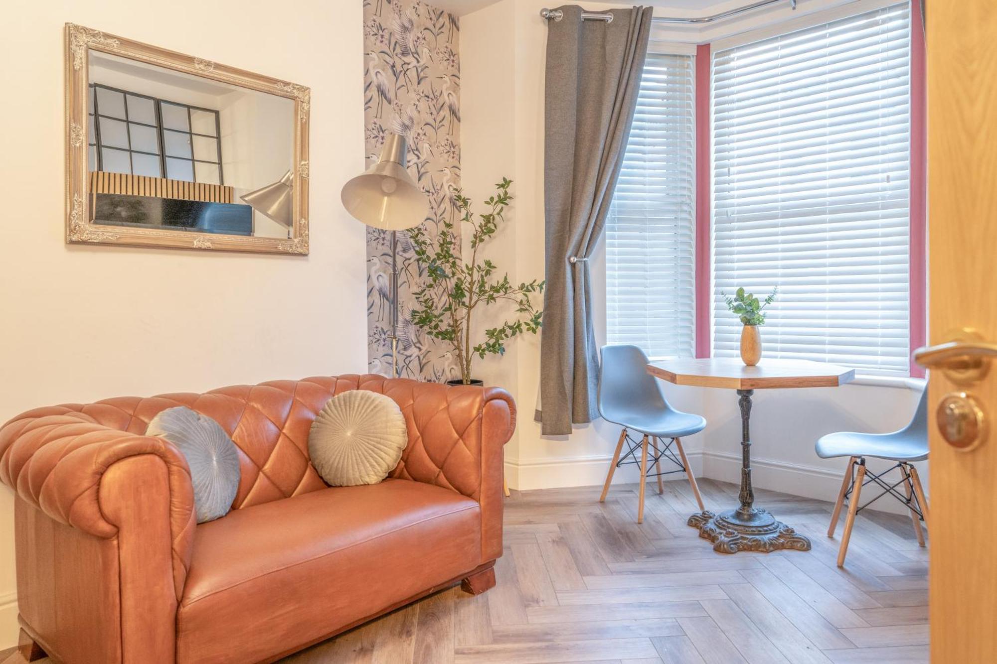 Fabulous New 1 Bedroom Ground Floor Flat