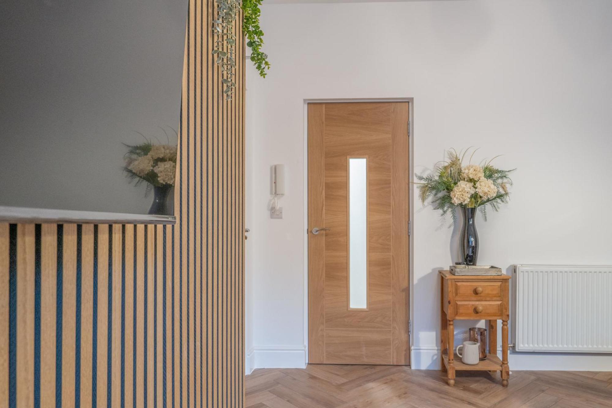 Fabulous New 1 Bedroom Ground Floor Flat Apartment